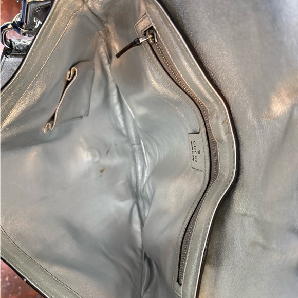 Authentic and Stunning Gucci Snakeskin Shoulder Bag - Picture 7 of 9